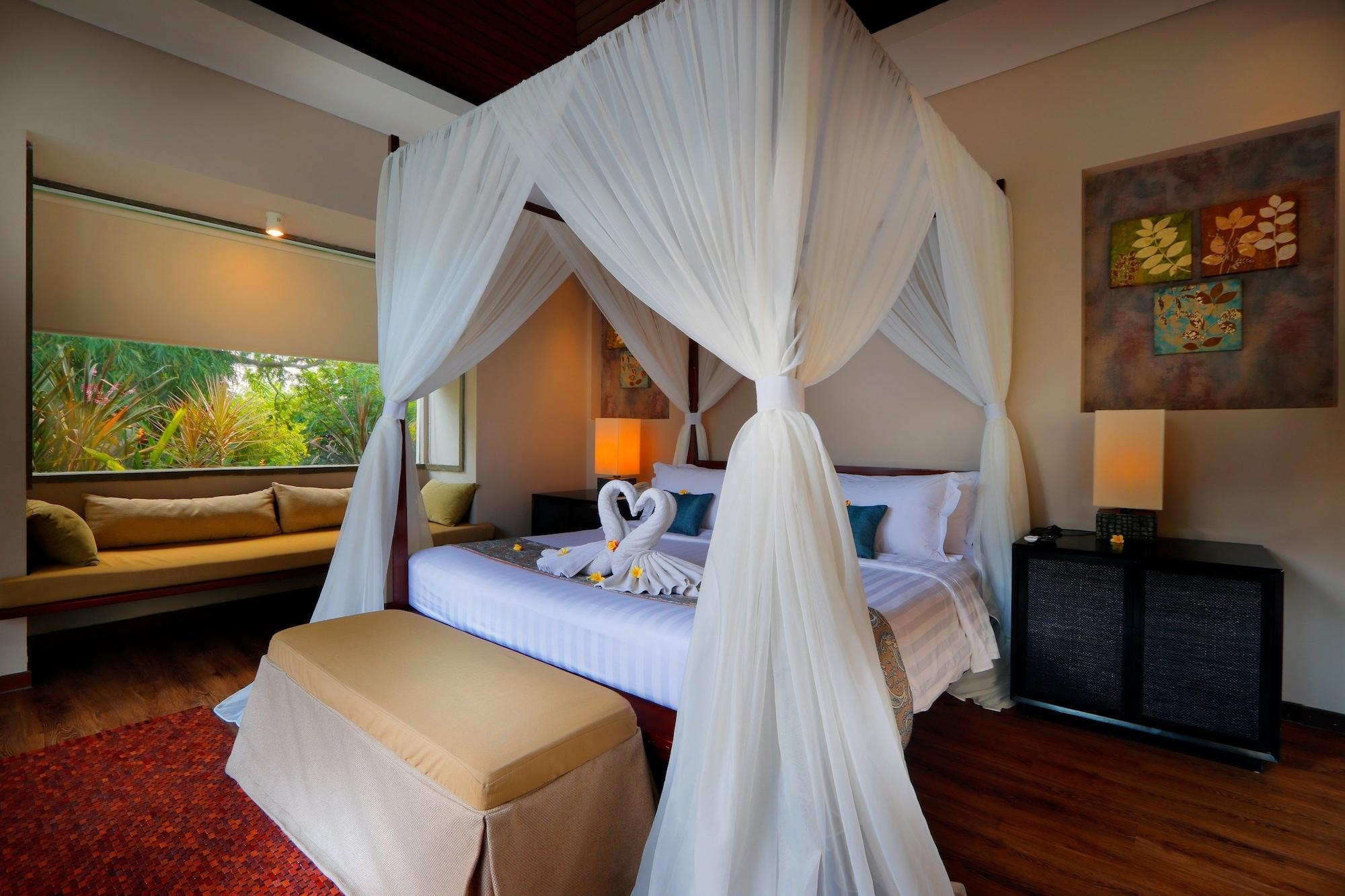 The Bali Bay View Villas Nusa Dua  Exterior photo